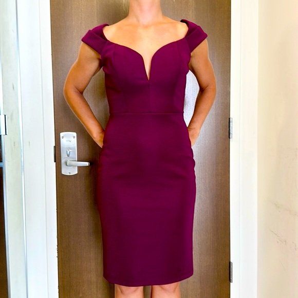 LULU’s Maroon Heart Shape Corset Top & Straight Fit Dress w/Cap Sleeves Dress - Picture 3 of 8